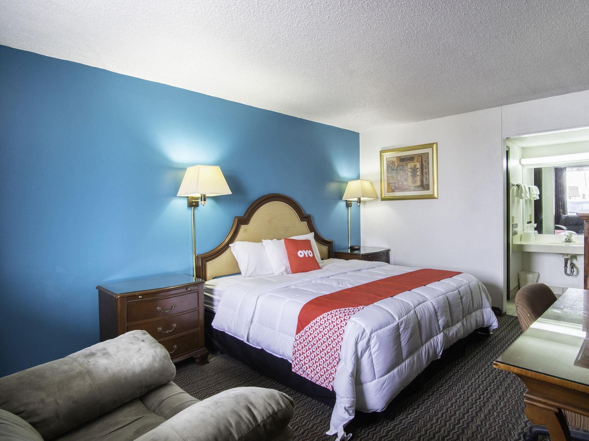 Oyo Hotel Hutchinson West 4Th Ave Dış mekan fotoğraf