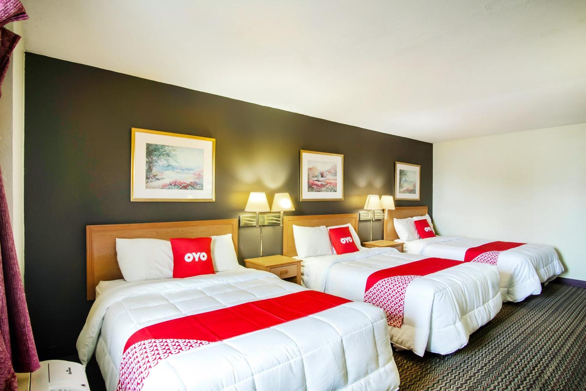 Oyo Hotel Hutchinson West 4Th Ave Dış mekan fotoğraf